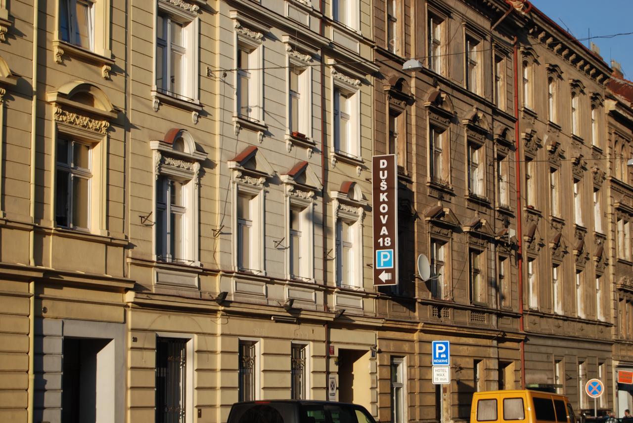 Duskova Apartments Прага Экстерьер фото