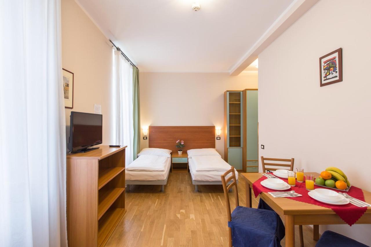 Duskova Apartments Прага Экстерьер фото