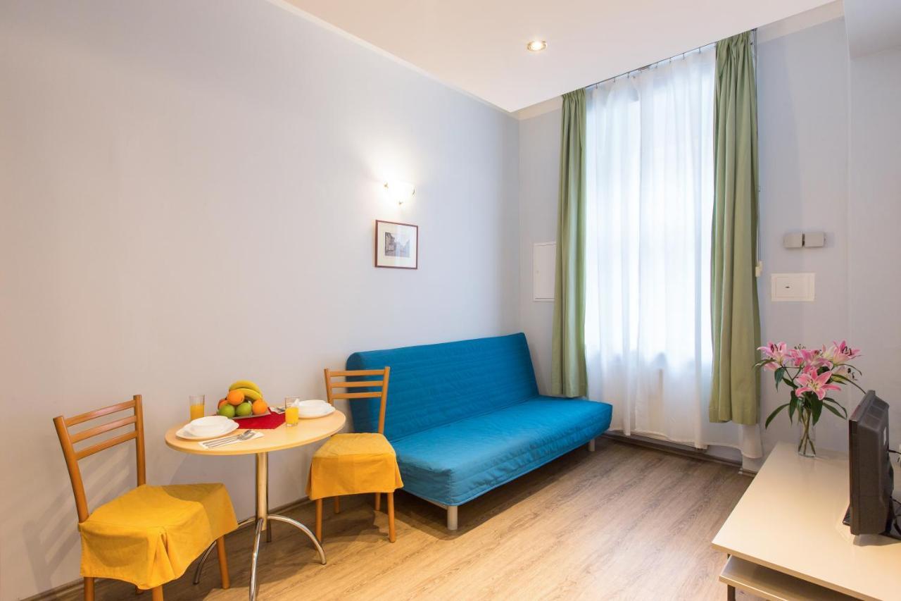 Duskova Apartments Прага Экстерьер фото
